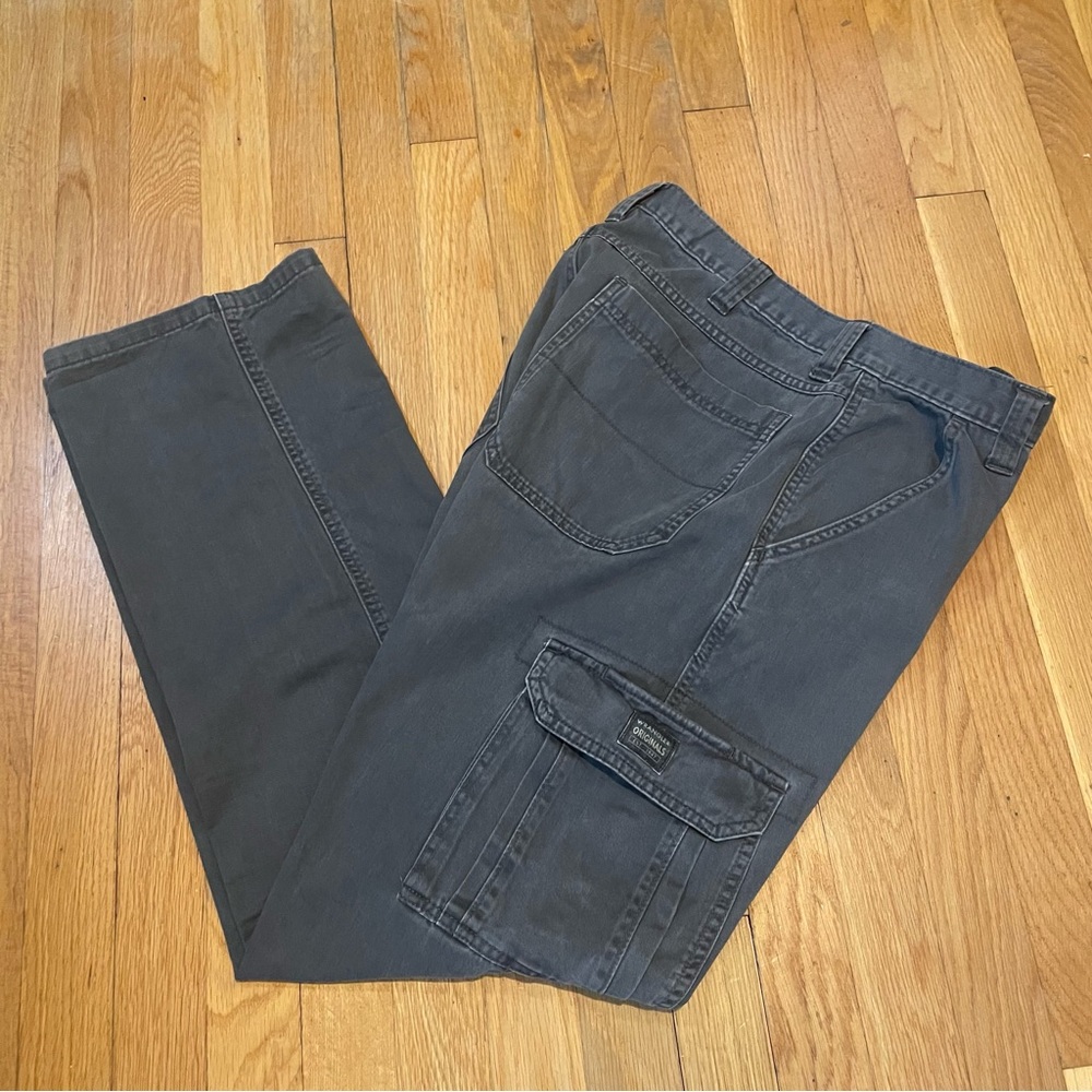 Men’s (34x32) Wrangler Vintage Cargo Pants